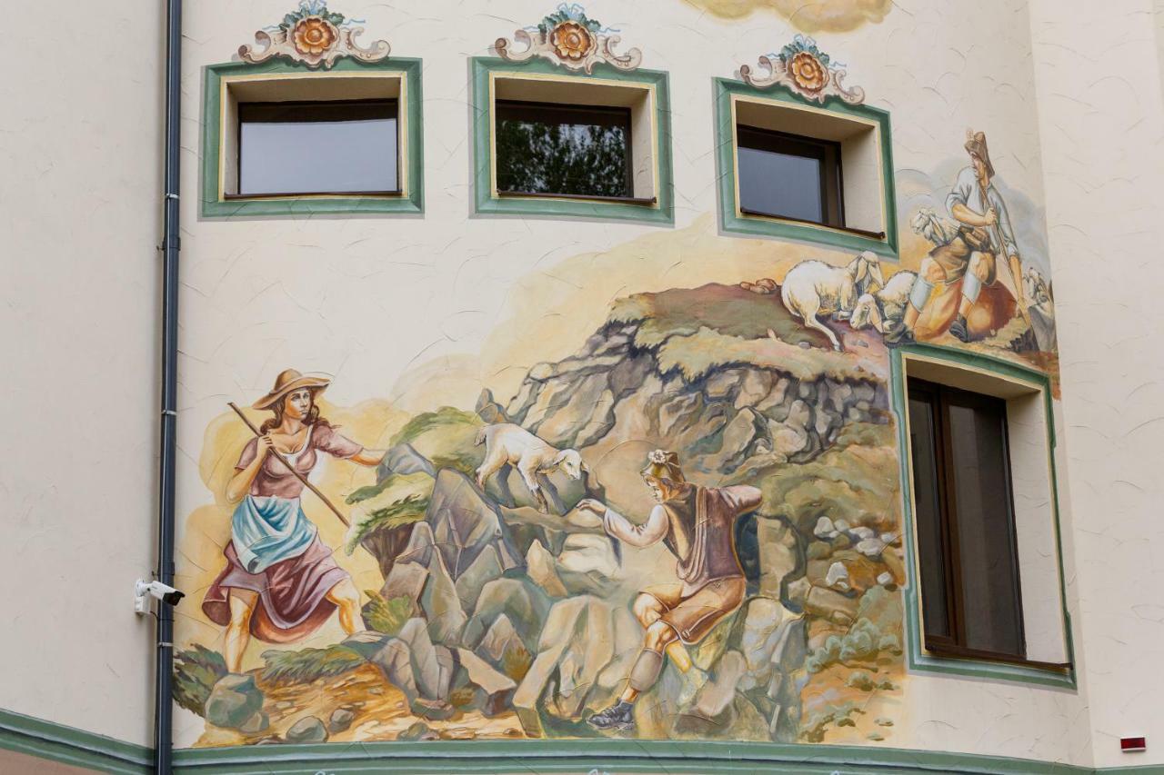 Baron Spa Hotel - Museum Yaremche Exterior foto